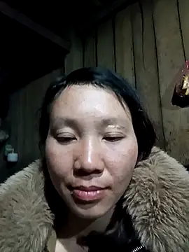 bonnie-00 online show from January 19, 2026, 12:09 pm