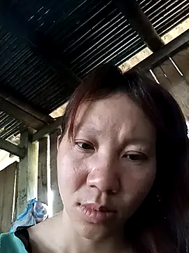 bonnie-00 online show from April 17, 2026, 12:46 am