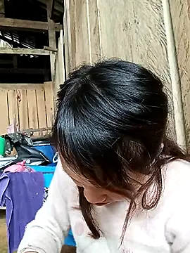 Snapshot of bonnie-00 chatting on November 5, 2025, 6:16 am bonnie-00 online show from November 5, 2025, 6:16 am