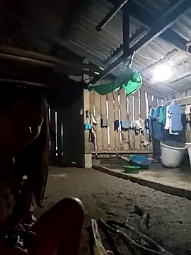 Snapshot of bonnie-00 chatting on October 25, 2025, 11:05 pm bonnie-00 online show from October 25, 2025, 11:05 pm