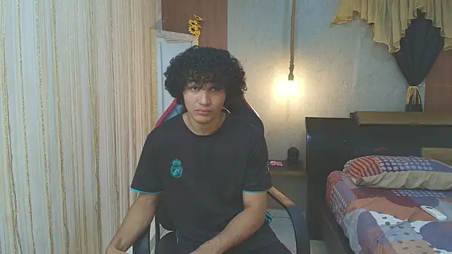 fire drako  online show from April 4, 2026, 10:38 pm