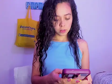 Annie rosse1017 online show from February 26, 2026, 4:56 am