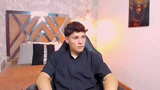 Snapshot of kraven_lust chatting on October 9, 2025, 2:56 am kraven lust online show from October 9, 2025, 2:56 am