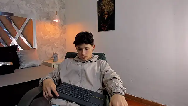 Snapshot of kraven_lust chatting on November 8, 2025, 3:10 am kraven lust online show from November 8, 2025, 3:10 am