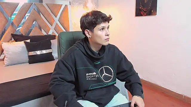 Snapshot of kraven_lust chatting on September 21, 2025, 3:11 am kraven lust online show from September 21, 2025, 3:11 am