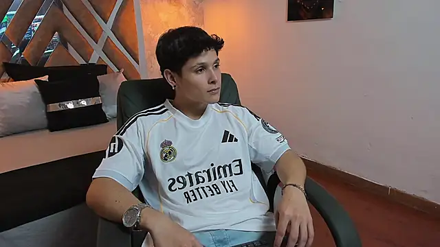 Snapshot of kraven_lust chatting on September 19, 2025, 2:59 am kraven lust online show from September 19, 2025, 2:59 am