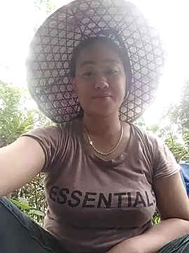 Dung x online show from April 15, 2026, 5:13 am