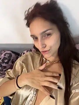 EllaBlowy online show from October 6, 2025, 9:10 am