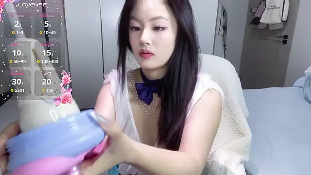 janequeen online show from February 8, 2026, 4:26 pm