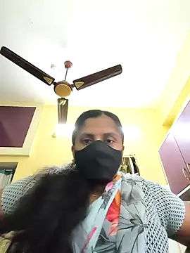 Snapshot of Sowjanya-telugu chatting on October 24, 2025, 4:44 am Sowjanya-telugu online show from October 24, 2025, 4:44 am