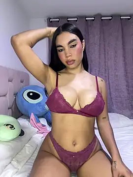 Snapshot of karolaalcendra chatting on February 23, 2026, 1:29 am karolaalcendra online show from February 23, 2026, 1:29 am