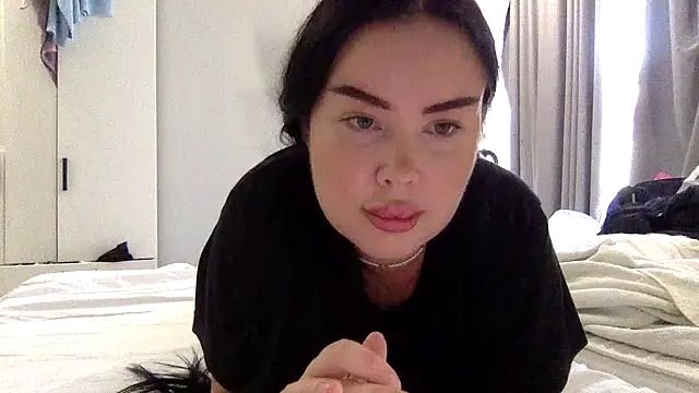 Eveliith online show from October 8, 2025, 12:07 pm