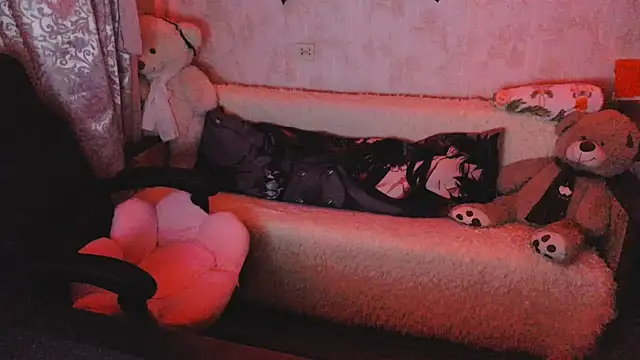 Snapshot of Amireth chatting on September 23, 2025, 10:39 pm Amireth online show from September 23, 2025, 10:39 pm