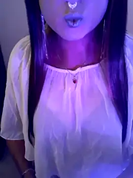 Cutie-Whiskey1 online show from March 11, 2026, 9:03 am