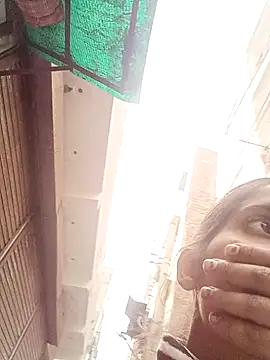 Saloni-Gupta online show from December 14, 2025, 9:59 am