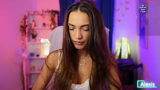 Snapshot of Alexis_Love_ chatting on February 2, 2026, 7:24 pm Alexis Love online show from February 2, 2026, 7:24 pm