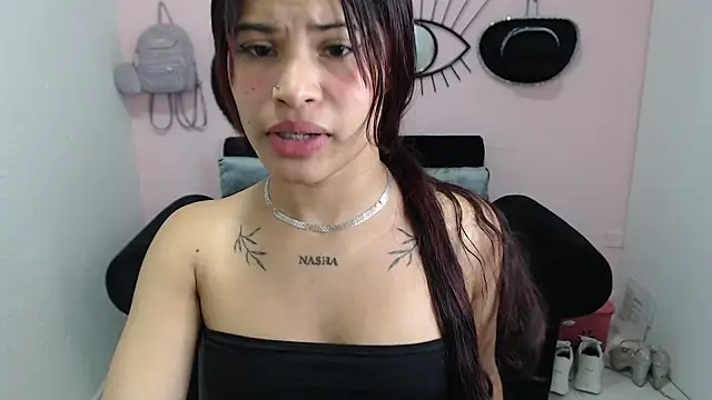 mia sexgirl online show from November 7, 2025, 12:31 pm