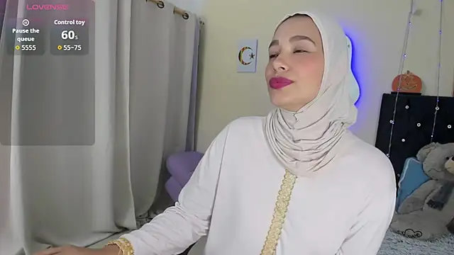 ShanaJamil online show from March 6, 2026, 6:58 pm