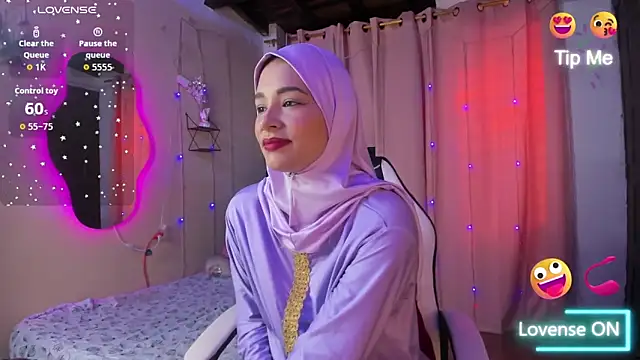 Snapshot of ShanaJamil chatting on December 16, 2025, 12:20 pm ShanaJamil online show from December 16, 2025, 12:20 pm