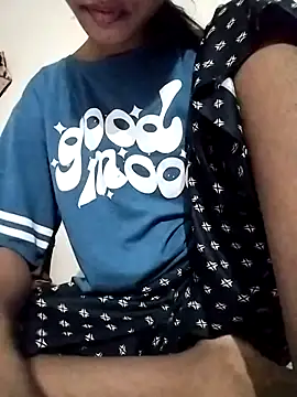 Rapunzal online show from April 13, 2026, 6:34 pm