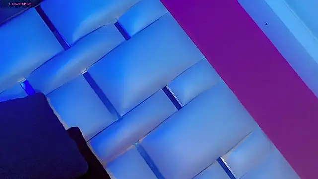 JessiscaWalker online show from December 4, 2025, 7:13 pm