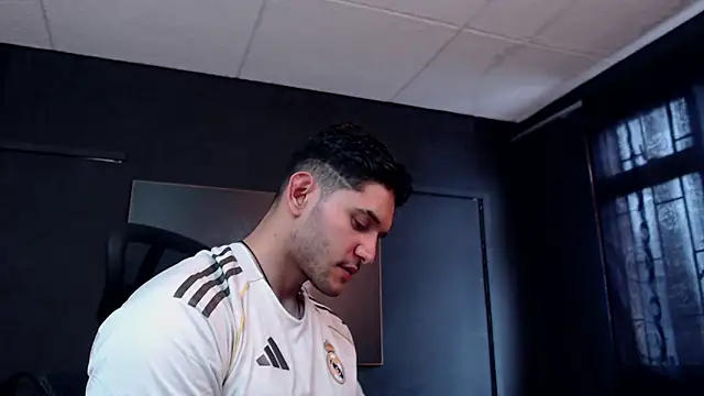 RichardMilleer online show from April 15, 2026, 4:00 pm