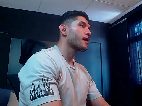 RichardMilleer online show from November 25, 2025, 1:55 pm