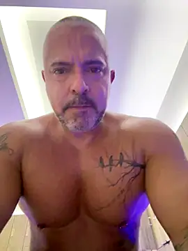 Snapshot of 3totangox chatting on October 15, 2025, 10:12 am 3totangox online show from October 15, 2025, 10:12 am