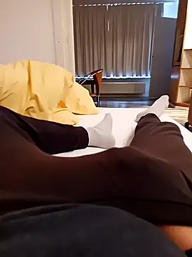 fullystroked online show from December 3, 2025, 1:21 pm