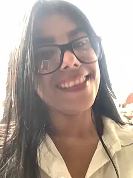 Snapshot of MayaScott11 chatting on February 6, 2026, 7:10 pm MayaScott11 online show from February 6, 2026, 7:10 pm