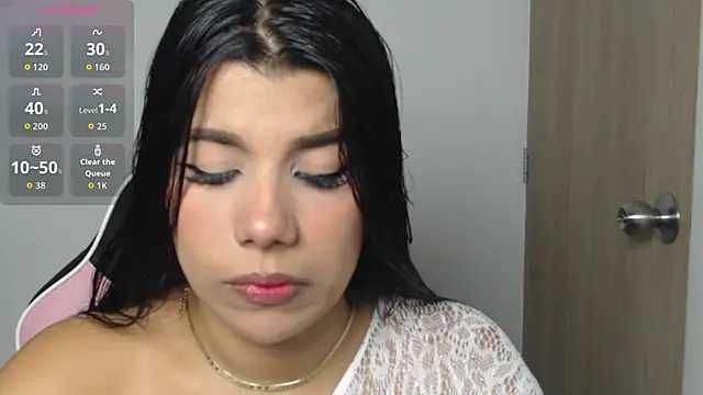 Snapshot of MayaScott11 chatting on December 5, 2025, 7:01 pm MayaScott11 online show from December 5, 2025, 7:01 pm