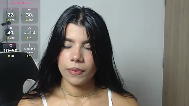 Snapshot of MayaScott11 chatting on November 18, 2025, 7:06 pm MayaScott11 online show from November 18, 2025, 7:06 pm