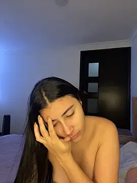 Snapshot of Isabella_Montoya chatting on October 12, 2025, 3:24 pm Isabella Montoya online show from October 12, 2025, 3:24 pm