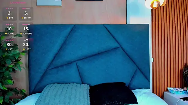 VictoriaHarriss online show from December 4, 2025, 12:37 pm