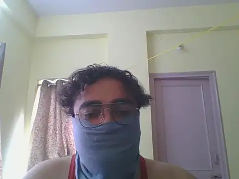 Snapshot of Kunal6782 chatting on September 17, 2025, 10:28 am Kunal6782 online show from September 17, 2025, 10:28 am