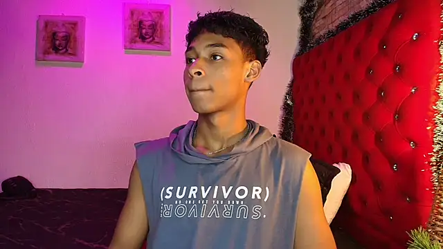 CoffeNaughty nom online show from November 25, 2025, 4:02 am