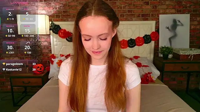 Snapshot of SallyPinkman chatting on November 1, 2025, 9:14 am SallyPinkman online show from November 1, 2025, 9:14 am