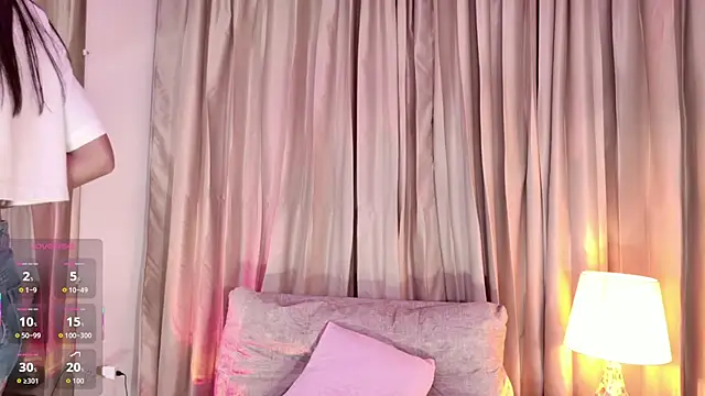 Vicky kittyy online show from May 26, 2026, 6:06 pm