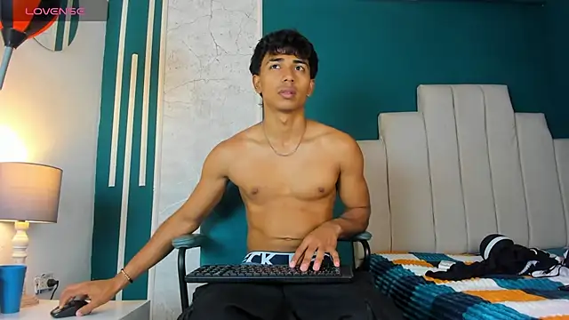 Jaycob Black1 online show from October 4, 2025, 12:28 pm