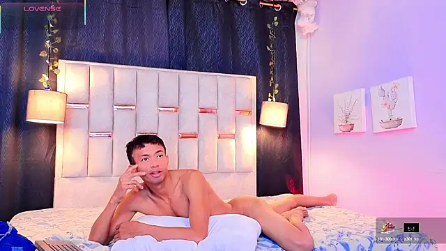 Snapshot of Marcello_Nova chatting on September 15, 2025, 1:33 pm Marcello Nova online show from September 15, 2025, 1:33 pm