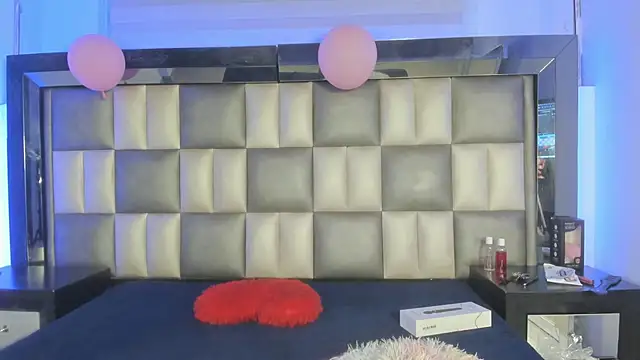 Snapshot of abbiecollins_js chatting on November 27, 2025, 3:18 am abbiecollins js online show from November 27, 2025, 3:18 am