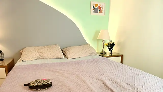 Snapshot of Alistoker chatting on November 25, 2025, 8:42 pm Alistoker online show from November 25, 2025, 8:42 pm