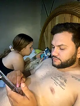 coupleyys online show from November 5, 2025, 2:14 am