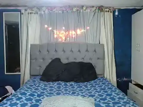 skarleth hot21 online show from October 5, 2025, 1:18 am