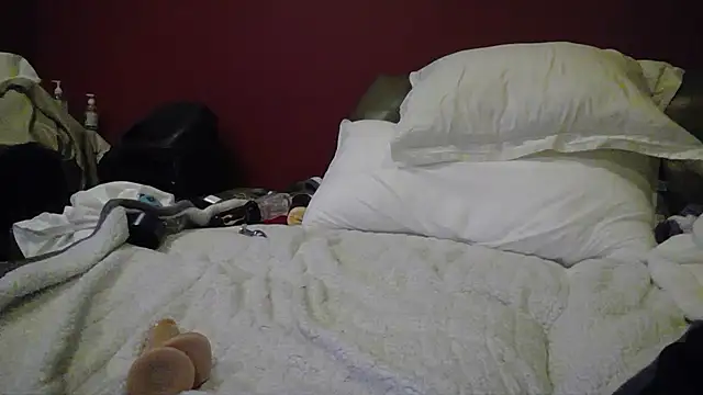 Snapshot of kinkyteenjt chatting on November 15, 2025, 7:45 am kinkyteenjt online show from November 15, 2025, 7:45 am