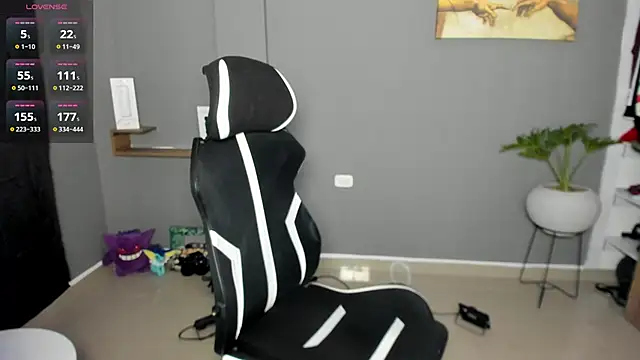 JordanRossie online show from March 23, 2026, 6:08 pm