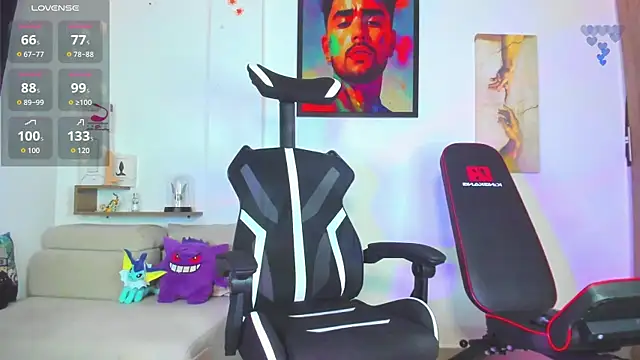 JordanRossie online show from November 25, 2025, 1:17 am