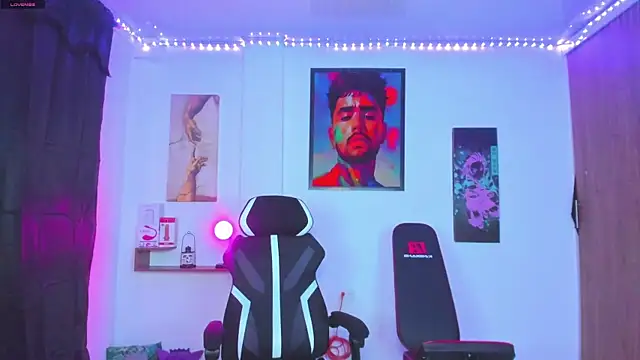 JordanRossie online show from October 8, 2025, 1:29 am