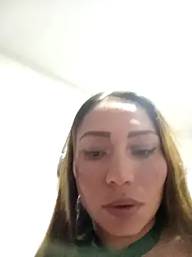 sweethellen30 online show from September 13, 2025, 7:14 pm