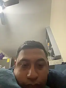 Snapshot of dannybs05 chatting on November 10, 2025, 6:07 am dannybs05 online show from November 10, 2025, 6:07 am